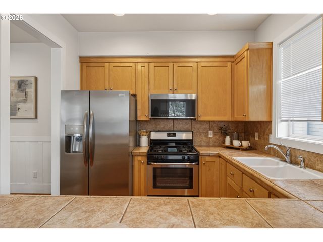 7856 Sw 31ST Ave 7, Portland, OR 97219