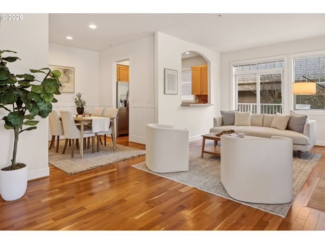 7856 Sw 31ST Ave 7, Portland, OR 97219