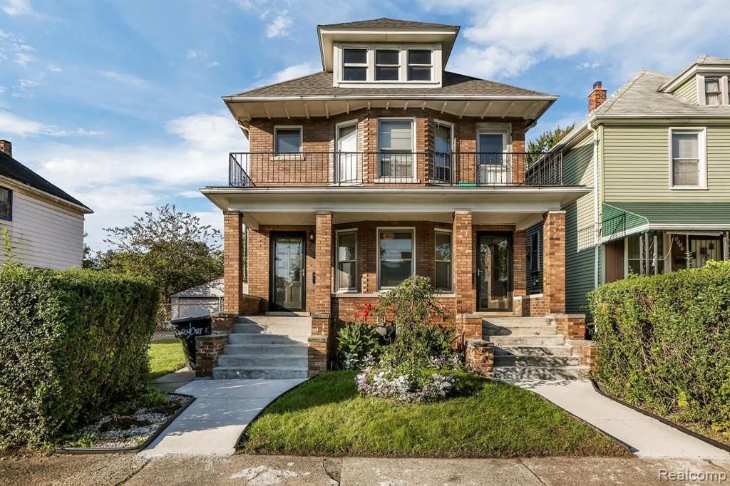 2511 Seyburn Street, Detroit, MI 48214