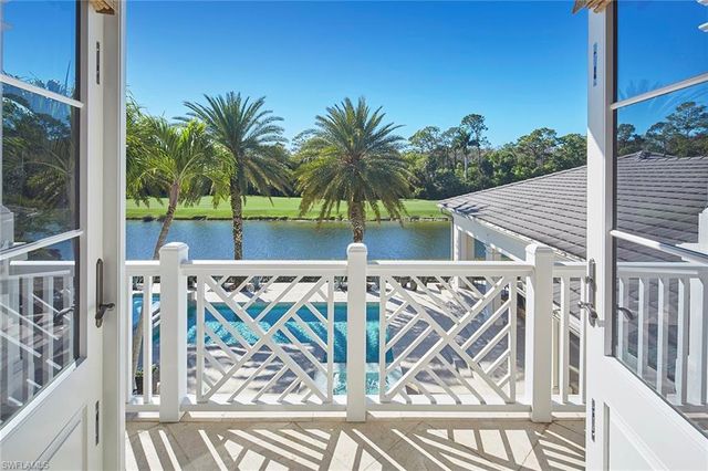 1249 Gordon River TRL, Naples, FL 34105