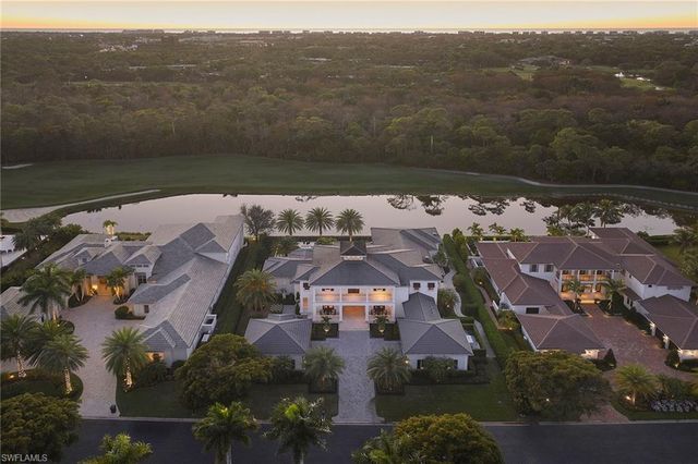 1249 Gordon River TRL, Naples, FL 34105