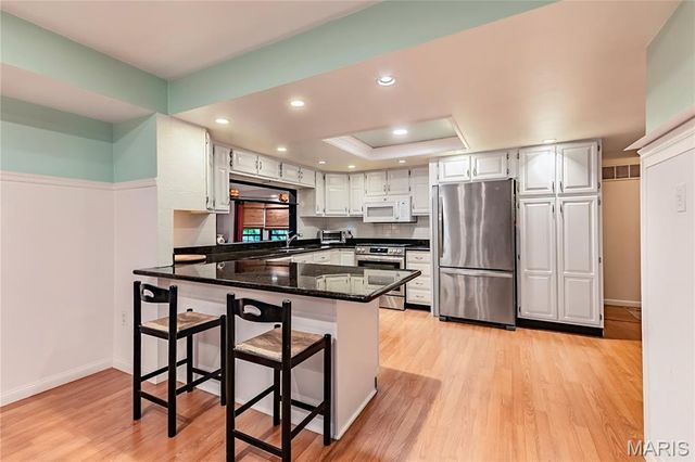 12023 Weshill Court, Maryland Heights, MO 63043