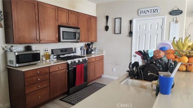 15958 Blue Colt, Victorville, CA 92394