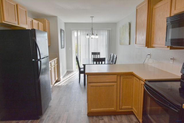 6920 DUNSMORE RD, Rapid City, SD 57702