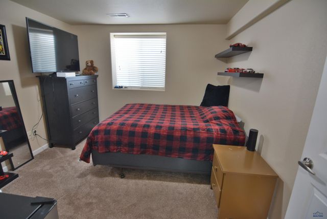 6920 DUNSMORE RD, Rapid City, SD 57702