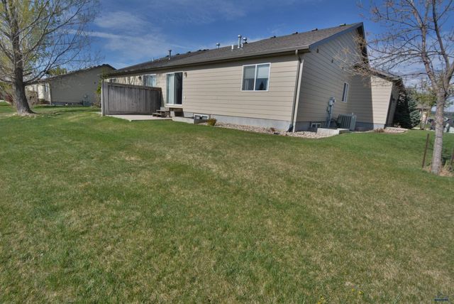 6920 DUNSMORE RD, Rapid City, SD 57702