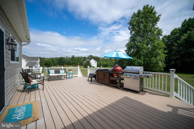 12 ORCHARD LN, Stafford, VA 22556