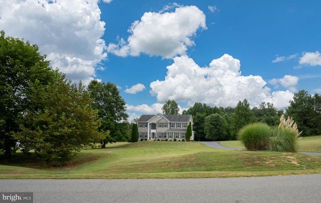12 ORCHARD LN, Stafford, VA 22556