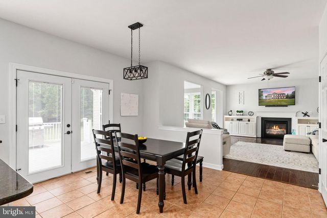 12 ORCHARD LN, Stafford, VA 22556