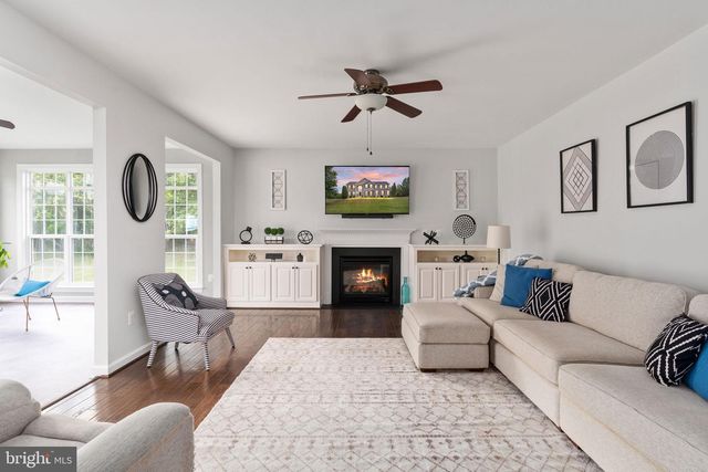12 ORCHARD LN, Stafford, VA 22556