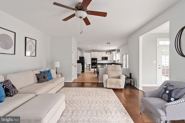 12 ORCHARD LN, Stafford, VA 22556