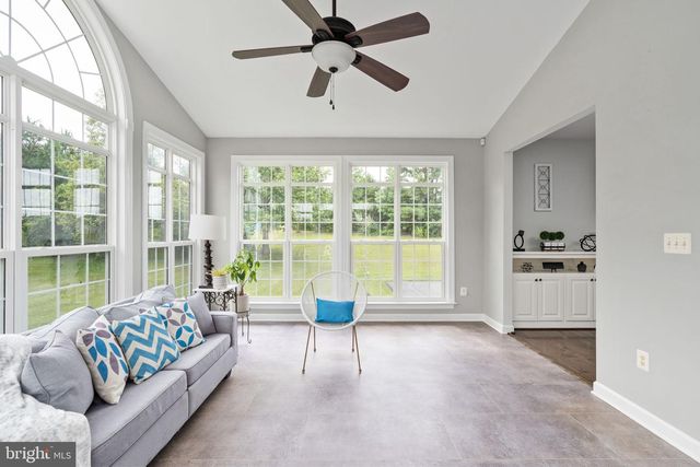 12 ORCHARD LN, Stafford, VA 22556