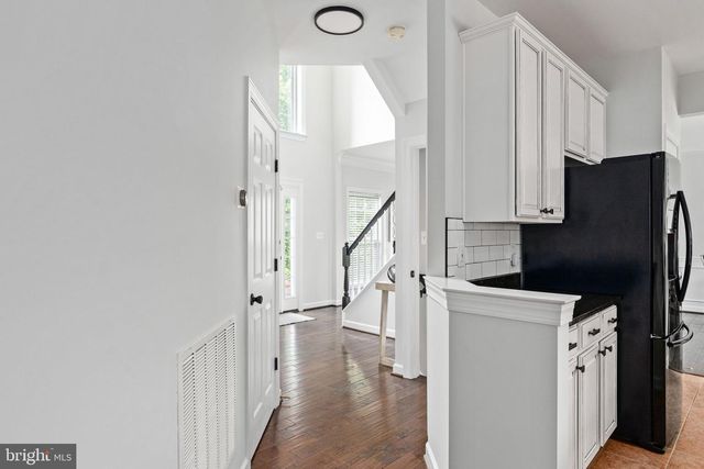 12 ORCHARD LN, Stafford, VA 22556