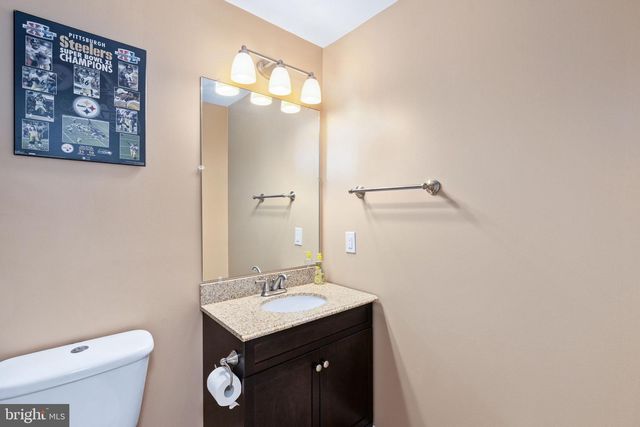 12 ORCHARD LN, Stafford, VA 22556
