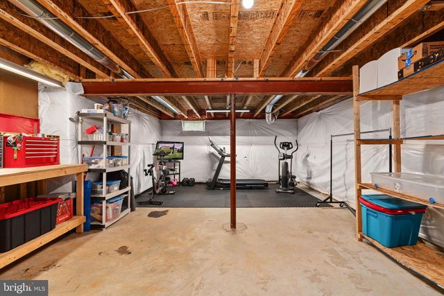 12 ORCHARD LN, Stafford, VA 22556
