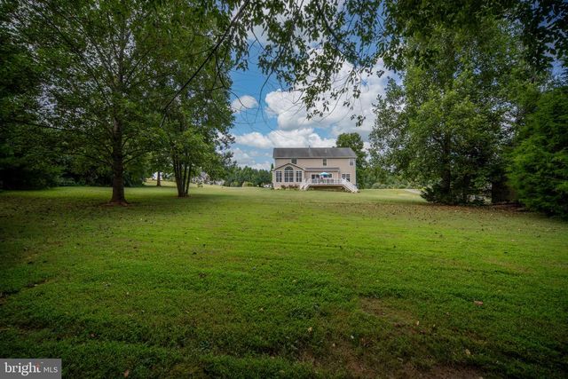 12 ORCHARD LN, Stafford, VA 22556