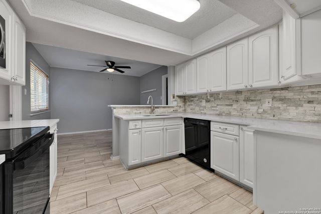 11506 WHISPER CIR, San Antonio, TX 78230