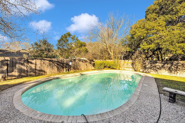 11506 WHISPER CIR, San Antonio, TX 78230
