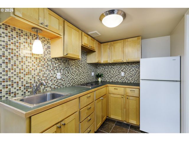 13975 FORSYTHE Rd, Oregon City, OR 97045