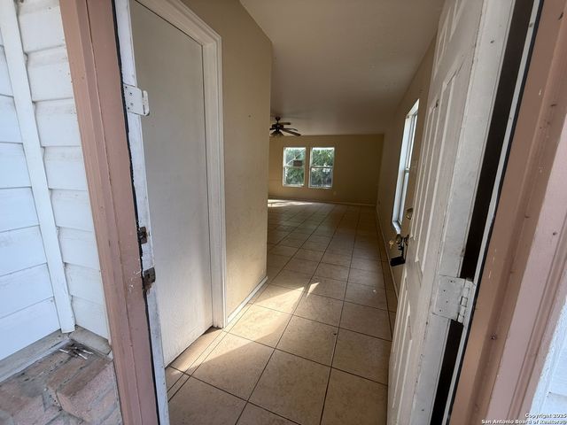 2830 Amber Morning, San Antonio, TX 78245