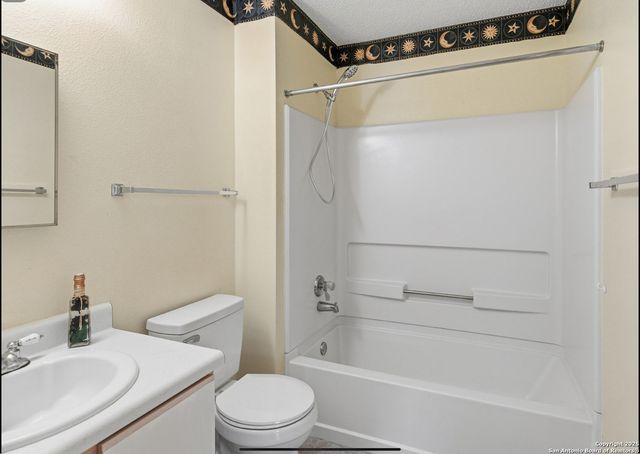 6107 Ferrysage Dr, San Antonio, TX 78244