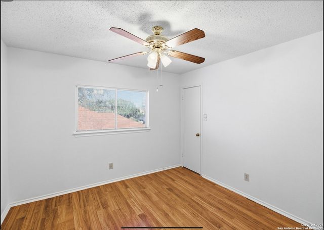 6107 Ferrysage Dr, San Antonio, TX 78244