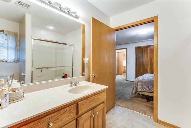 3103 S Martinson Ave, Wichita, KS 67207