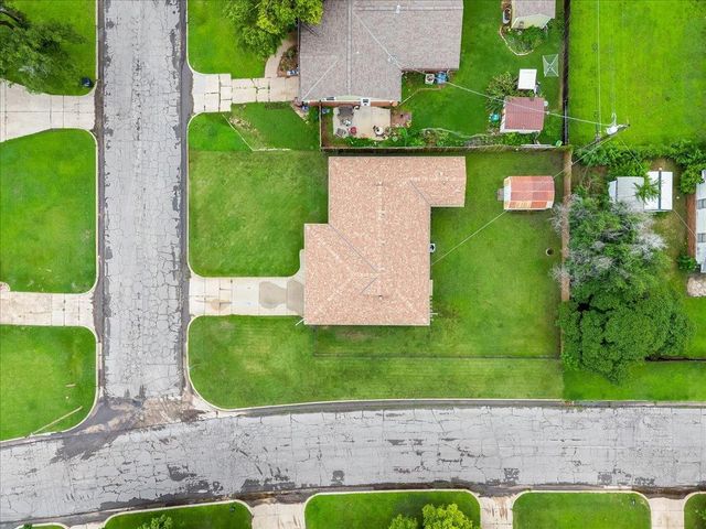 3103 S Martinson Ave, Wichita, KS 67207