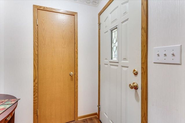 3103 S Martinson Ave, Wichita, KS 67207