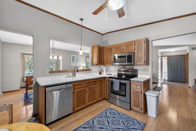 7502 Widgeon Way, Madison, WI 53717