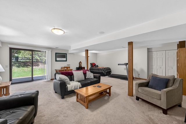 7502 Widgeon Way, Madison, WI 53717
