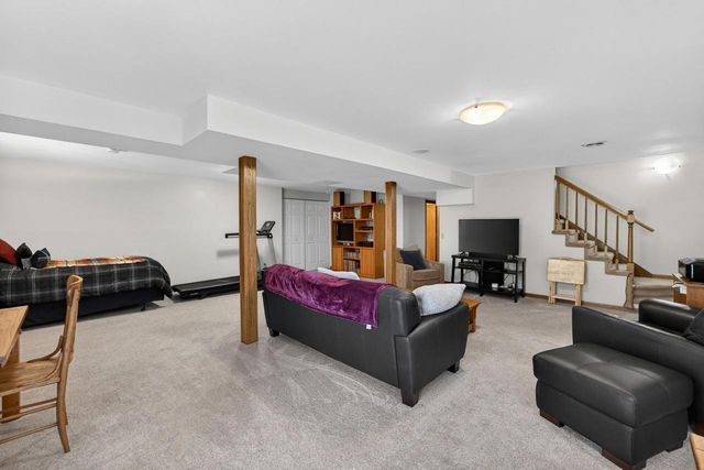 7502 Widgeon Way, Madison, WI 53717