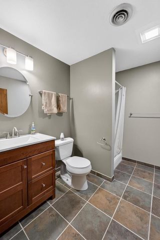 7502 Widgeon Way, Madison, WI 53717