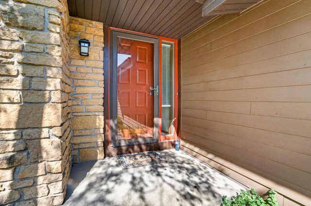 7502 Widgeon Way, Madison, WI 53717