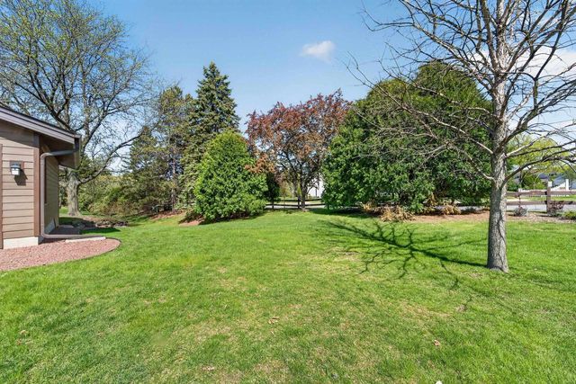 7502 Widgeon Way, Madison, WI 53717