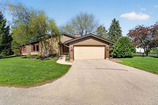 7502 Widgeon Way, Madison, WI 53717