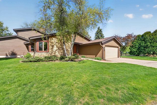 7502 Widgeon Way, Madison, WI 53717