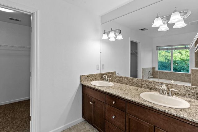 603 Kaweah Avenue, Clovis, CA 93619