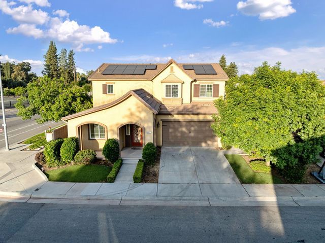 603 Kaweah Avenue, Clovis, CA 93619