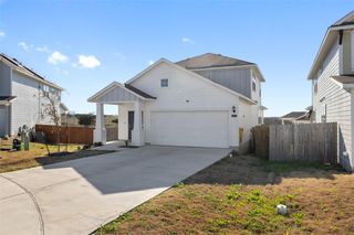 408 Black Opal DR, Jarrell, TX 76537