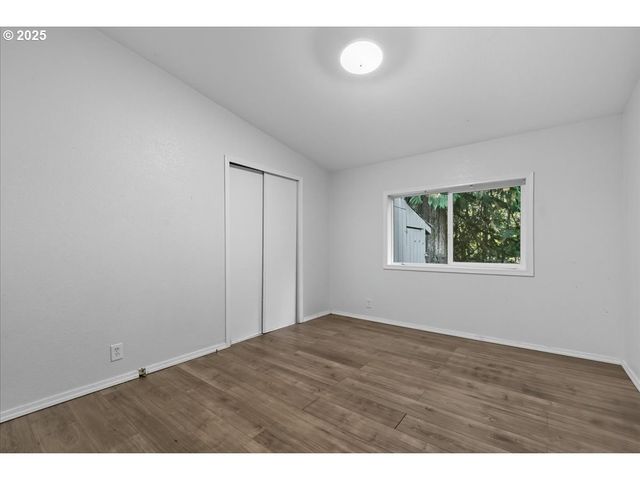 34921 Ne AMBOY Rd, Yacolt, WA 98675