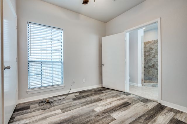 2815 Reagan Street 2, Dallas, TX 75219