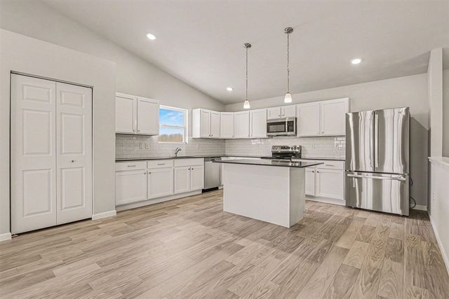 4043 Sugarsand Lane, Bridgman, MI 49106