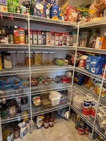 1709 Wick Way, Montgomery, IL 60538