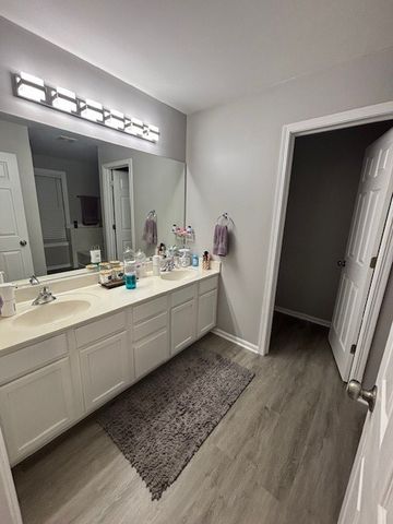 1709 Wick Way, Montgomery, IL 60538