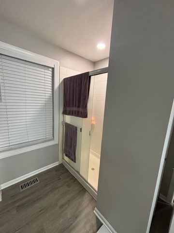 1709 Wick Way, Montgomery, IL 60538