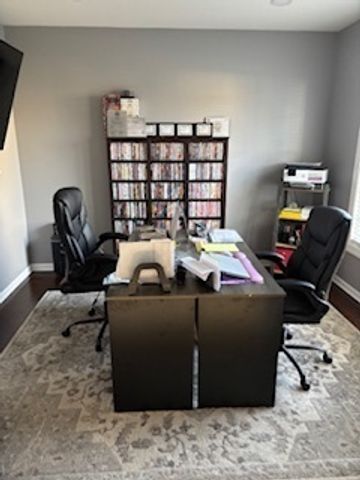 1709 Wick Way, Montgomery, IL 60538