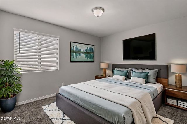 962 BRUDENAL Place, El Paso, TX 79928