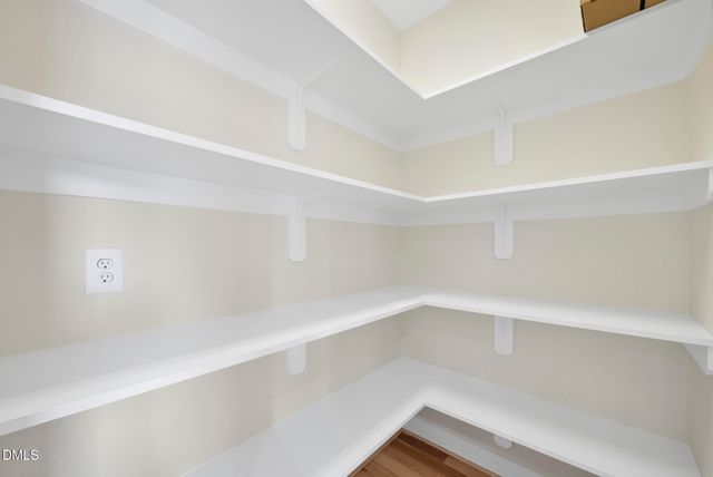 89 Meadows Edge Drive, Chapel Hill, NC 27516