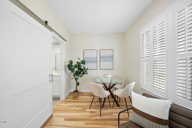 89 Meadows Edge Drive, Chapel Hill, NC 27516